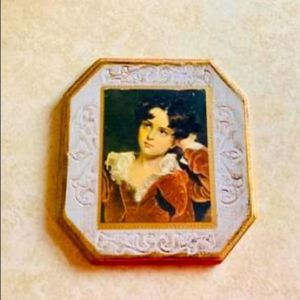 Octagon Figural Wall Hanging